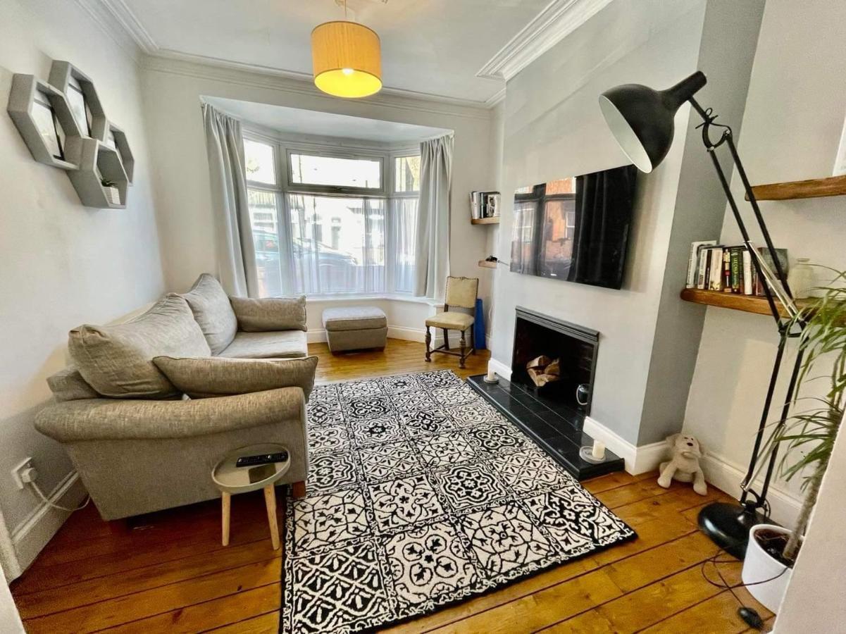 Spacious 3 Bedroom Retreat For Professionals Kingston upon Hull Exterior foto